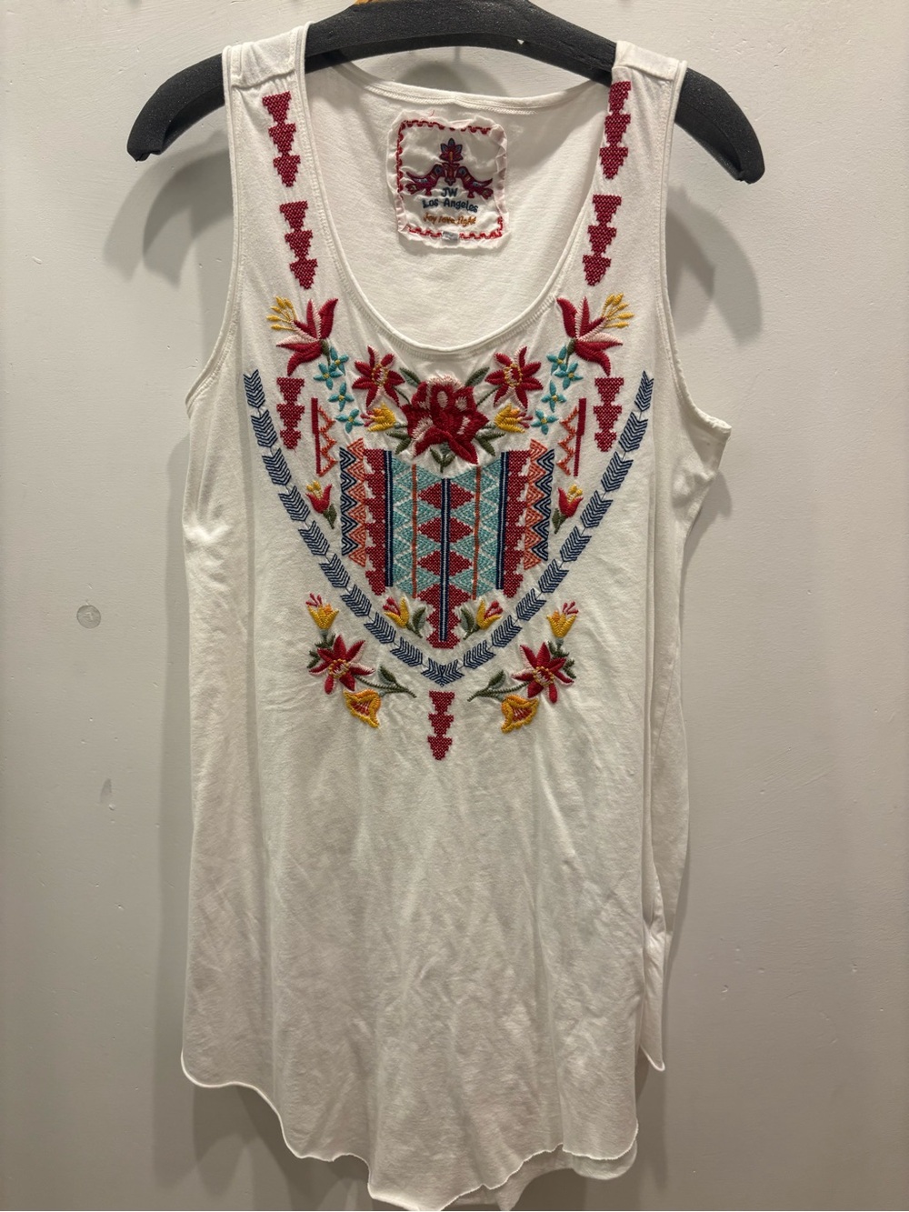 Johnny Was Embroidered White Tank Top with Multicolor Floral Motif